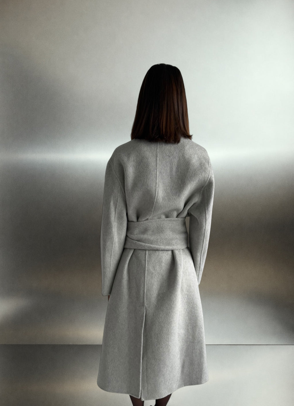 THE NOIR COAT